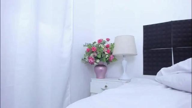 Image 3 of guadalupe21_ Stream on Chaturbate on 6 days ago