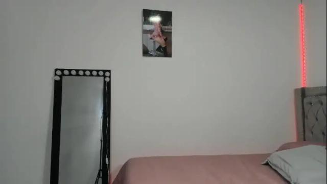 Image 7 of guadalupeclak Stream on Chaturbate on 2 months ago