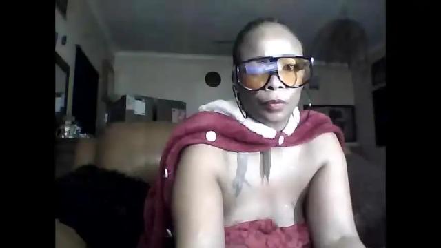 Image 2 of gucci_bx Stream on Chaturbate on 18 days ago