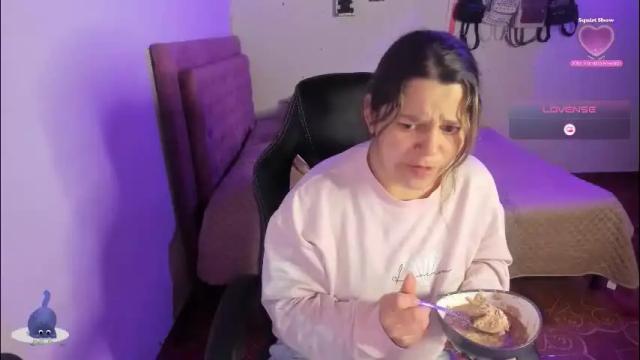 Thumbnail 1, guinivere_blake's Stream at Chaturbate, 1 month ago