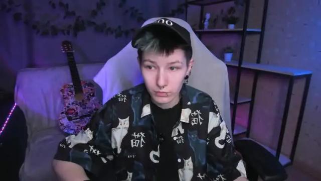 Thumbnail 1, guitarandangel's Stream at Chaturbate, 12 months ago