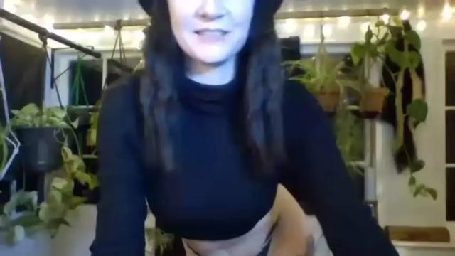 Image 8 of gulliverstravels13 Stream on Chaturbate on 17 months ago