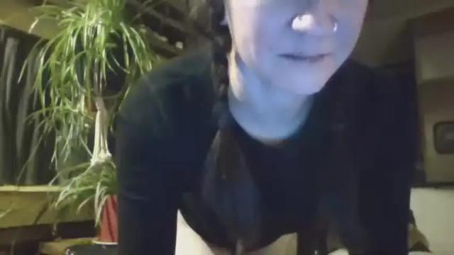 Image 7 of gulliverstravels13 Stream on Chaturbate on 15 months ago
