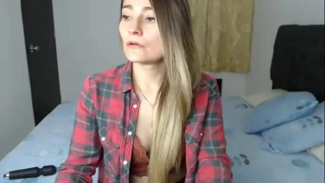 Image 12 of gumball_room Stream on Chaturbate on 19 months ago