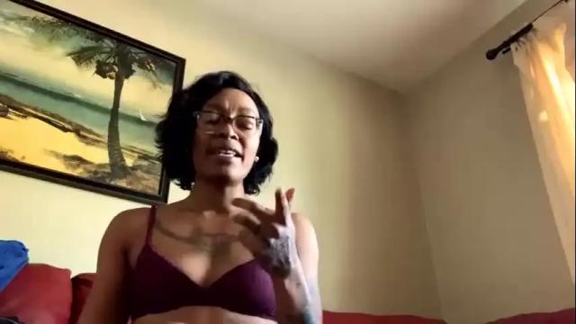 Thumbnail 2, gurl_with_glasses's Stream at Chaturbate, 18 months ago