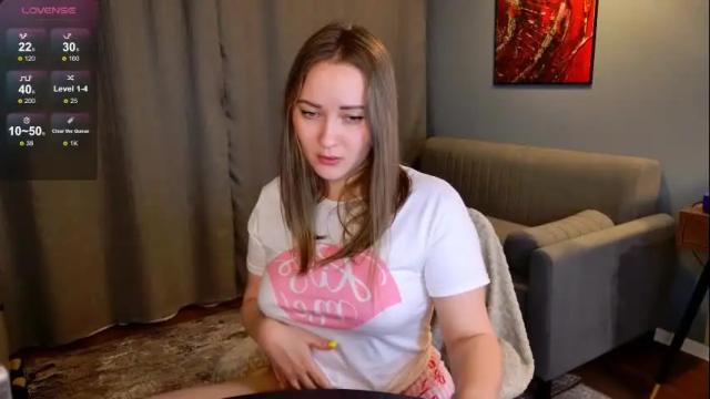 Image 11 of gwen_lady Stream on Chaturbate on 1 month ago