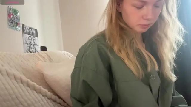 Image 3 of gwen_stasy Stream on Chaturbate on 14 months ago