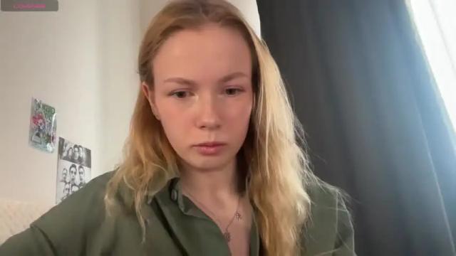 Image 6 of gwen_stasy Stream on Chaturbate on 14 months ago