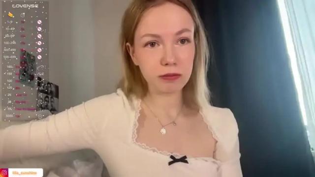 Image 4 of gwen_stasy Stream on Chaturbate on 14 months ago