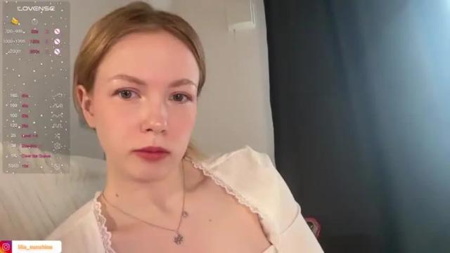 Image 7 of gwen_stasy Stream on Chaturbate on 14 months ago