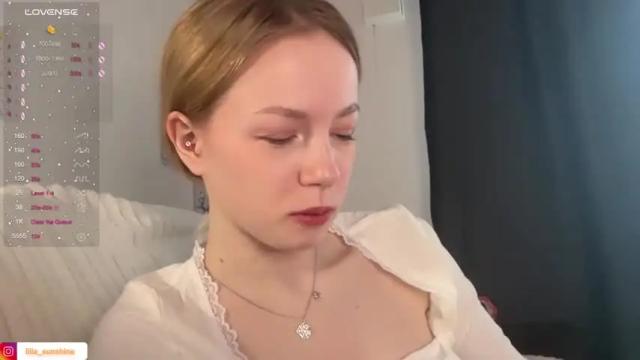 Image 8 of gwen_stasy Stream on Chaturbate on 14 months ago