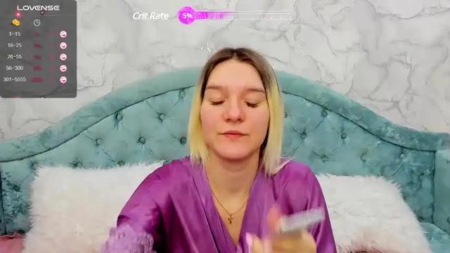 Image 8 of gwensmitt Stream on Chaturbate on 14 months ago