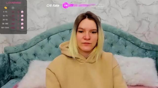 Thumbnail 1, gwensmitt's Stream at Chaturbate, 13 months ago