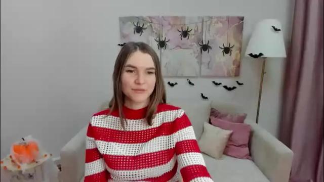 Image 4 of gwensmitt Stream on Chaturbate on 2 months ago