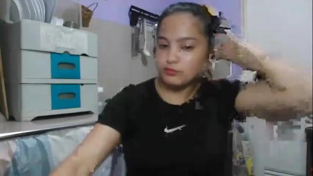 Image 6 of gwyneth2001 Stream on Chaturbate on 13 days ago