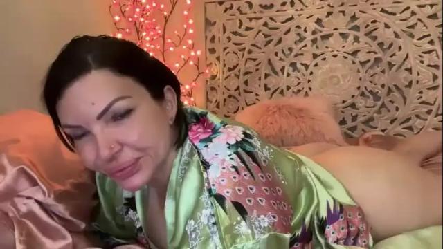 Image 6 of gypsy_rebellion Stream on Chaturbate on 1 month ago
