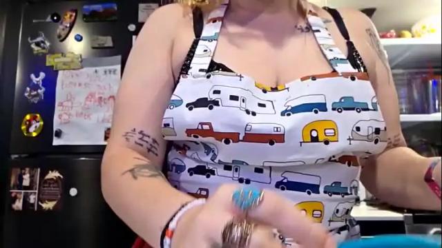 Image 8 of h0neyc0ntent Stream on Chaturbate on 1 month ago