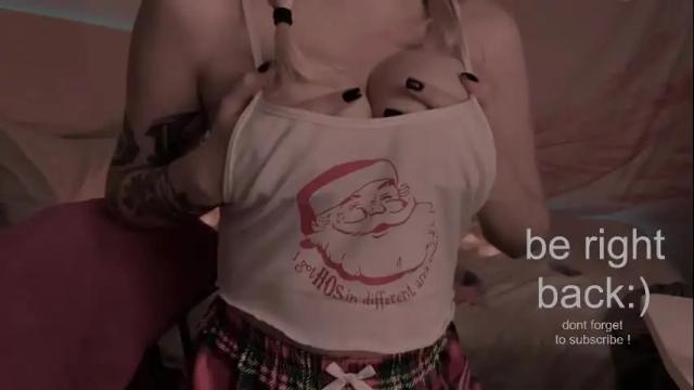 Image 3 of h2h0e Stream on Chaturbate on 24 days ago
