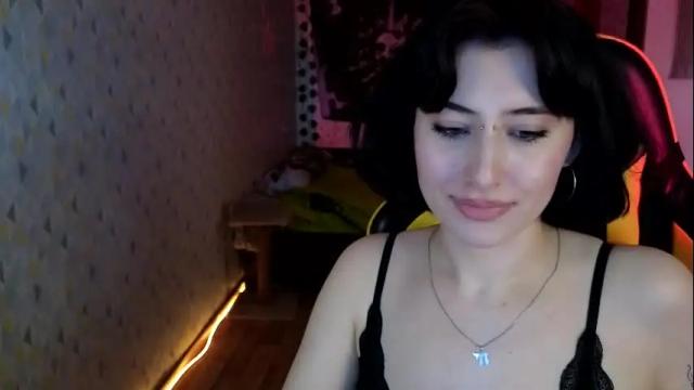 Image 12 of h3l9a_pataki Stream on Chaturbate on 18 days ago