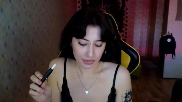 Image 4 of h3l9a_pataki Stream on Chaturbate on 18 days ago