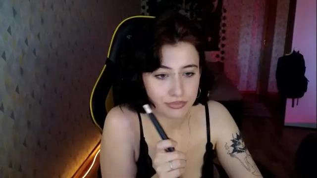 Image 2 of h3l9a_pataki Stream on Chaturbate on 7 months ago