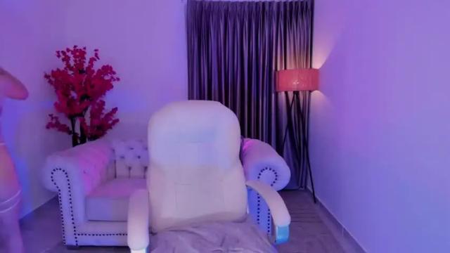 Image 2 of haanna_thompson Stream on Chaturbate on 12 months ago