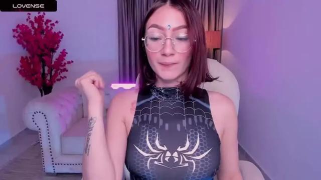 Image 2 of haanna_thompson Stream on Chaturbate on 12 months ago
