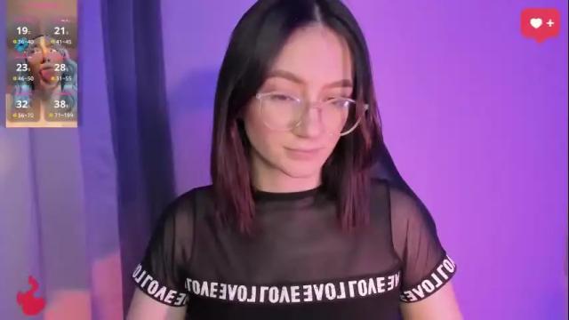 Image 12 of haanna_thompsoon Stream on Chaturbate on 3 months ago