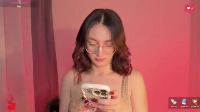 Image 4 of haanna_thompsoon Stream on Chaturbate on 3 months ago