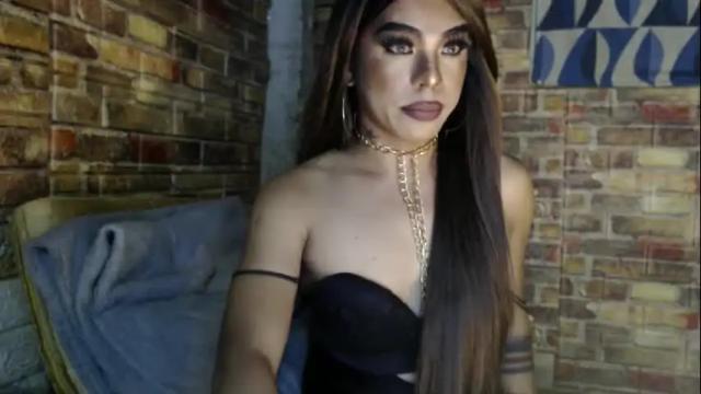 Image 2 of hadasam26 Stream on Chaturbate on 4 days ago