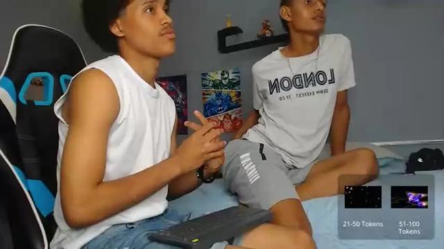 Image 3 of hades_christ Stream on Chaturbate on 14 months ago