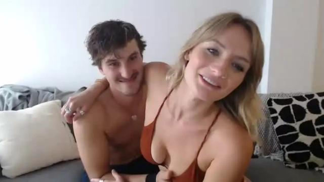 Image 2 of hadesandaphrodite Stream on Chaturbate on 13 months ago