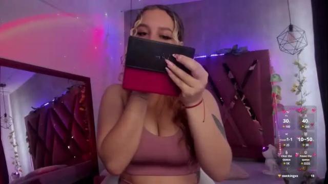Image 8 of haelycute Stream on Chaturbate on 27 days ago