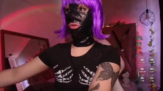 Image 3 of haelycute Stream on Chaturbate on 16 days ago