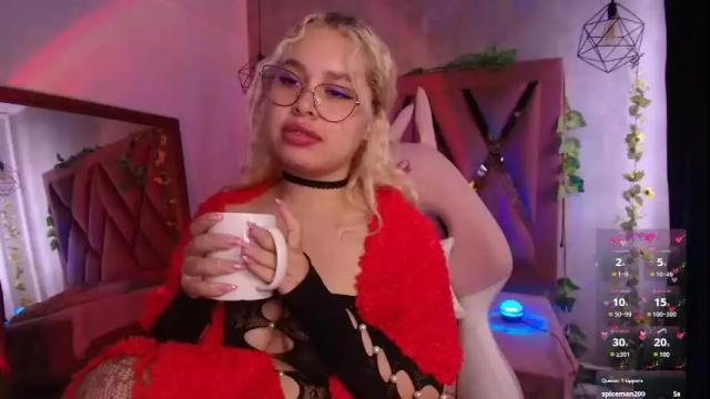 Image 8 of haelycute Stream on Chaturbate on 20 days ago