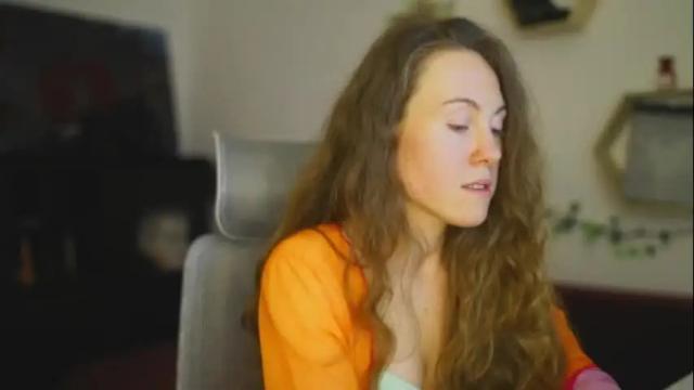 Image 11 of hahayessihaveone Stream on Chaturbate on 6 days ago