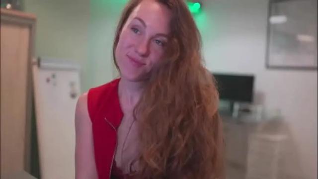 Image 3 of hahayessihaveone Stream on Chaturbate on 2 months ago