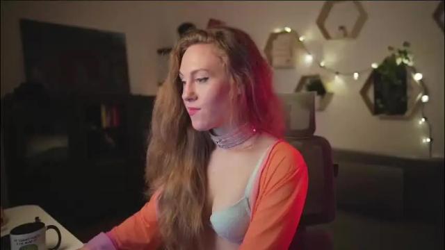 Image 6 of hahayessihaveone Stream on Chaturbate on 2 days ago