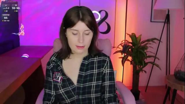 Image 3 of hailey__green Stream on Chaturbate on 5 days ago