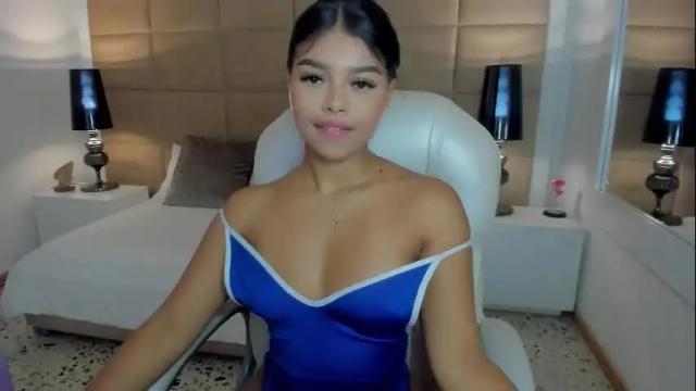 Image 4 of hailey_florez Stream on Chaturbate on 1 month ago