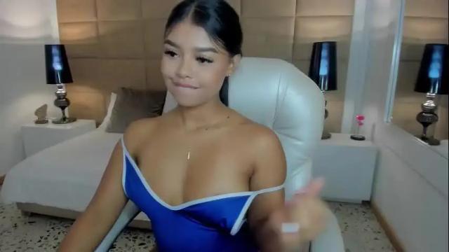 Image 8 of hailey_florez Stream on Chaturbate on 1 month ago
