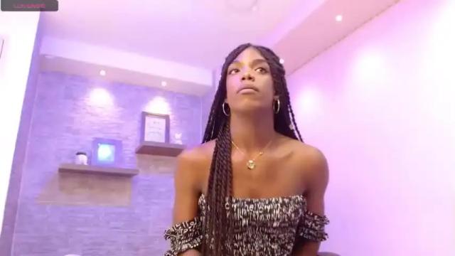 Image 11 of hailey_joneess Stream on Chaturbate on 13 months ago