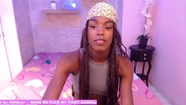 Image 12 of hailey_joneess Stream on Chaturbate on 12 months ago
