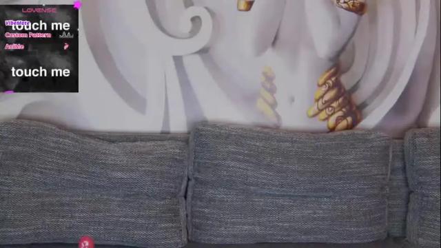 Image 10 of hailey_peach Stream on Chaturbate on 20 days ago