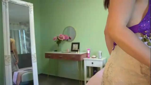 Image 6 of haileymoon85 Stream on Chaturbate on 3 days ago