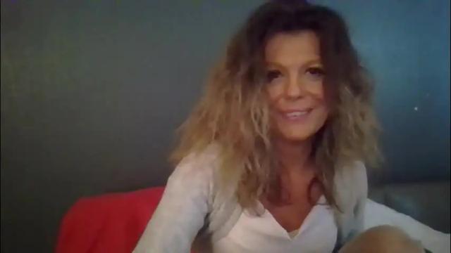 Image 3 of haileys123 Stream on Chaturbate on 1 month ago