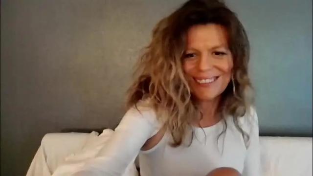 Image 7 of haileys123 Stream on Chaturbate on 8 days ago