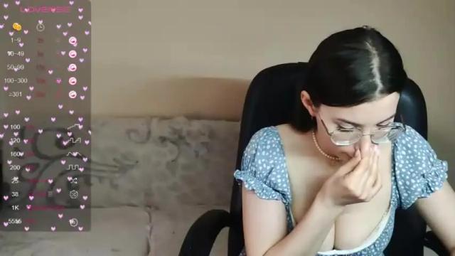 Image 6 of haily_heavenly Stream on Chaturbate on 12 months ago