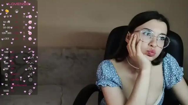 Image 7 of haily_heavenly Stream on Chaturbate on 12 months ago