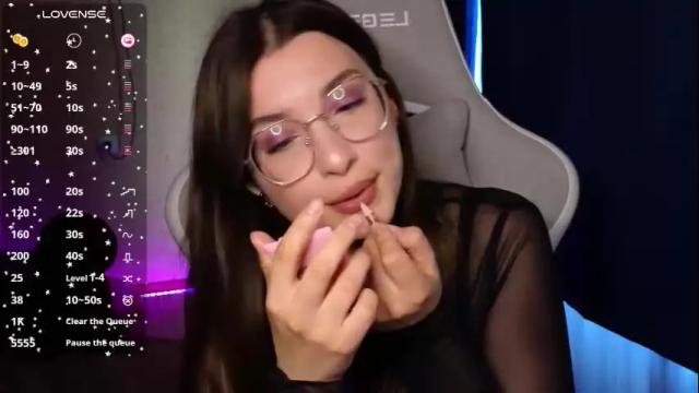 Image 2 of haily_heavenly Stream on Chaturbate on 1 month ago